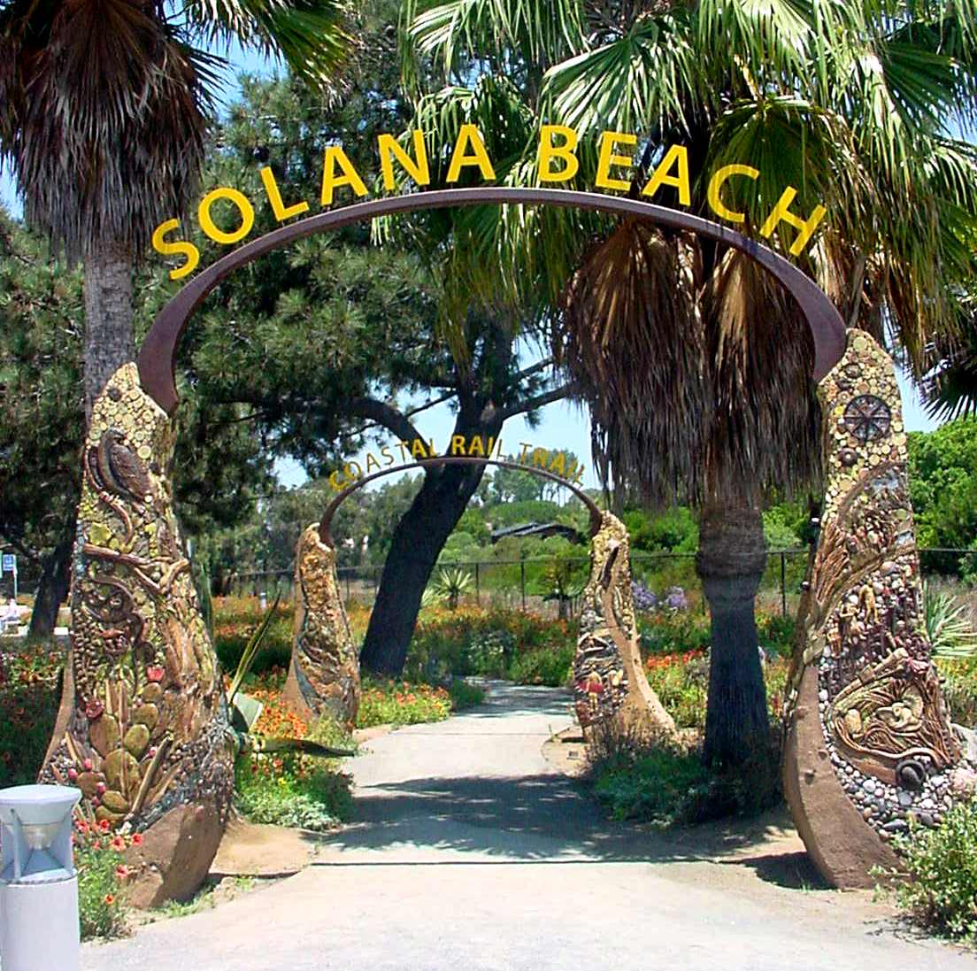 COMMUNITY Solana Beach